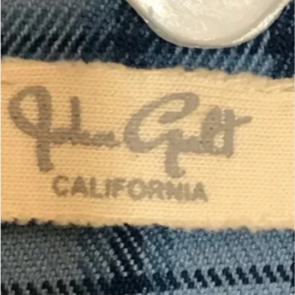 Women’s J Galt Blue Plaid Cropped Button Down - Picture 7 of 9